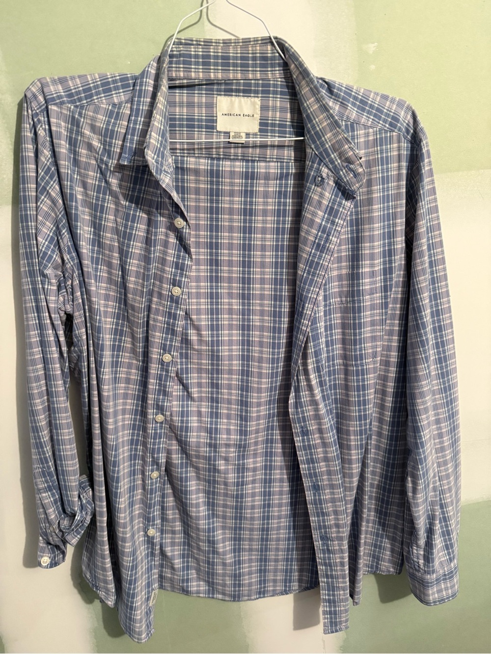 American Eagle Button up